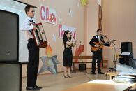 Торжественный митинг у мемориала Воину-освободителю