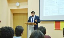 Лекция профессора кафедры российской политики факультета политологии МГУ Андрея Викторовича Манойло на тему «Информационные войны: Россия и Запад»