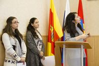 Литературная гостиная «Мировая поэзия на русском языке и в оригинале. Красота языка в поэзии и в песне»