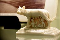 Презентация книжной выставки «Классика жанра: столетие книги Н. А. Куна по античной мифологии»