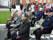 Торжественное возложение цветов к Стеле погибшим в годы Великой Отечественной войны сотрудникам университета