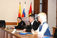 Круглый стол «О вопросах межнациональных и межконфессиональных отношений, недопустимости экстремистских проявлений в молодежной среде»