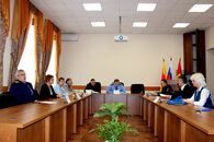 Круглый стол «О вопросах межнациональных и межконфессиональных отношений, недопустимости экстремистских проявлений в молодежной среде»