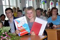 Вручение дипломов выпускникам факультета управления и социологии