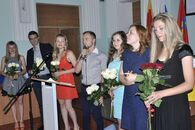 Вручение дипломов выпускникам факультета управления и социологии