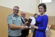 Вручение дипломов выпускникам юридического факультета