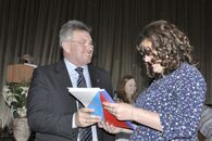 Вручение дипломов выпускникам факультета психологии и социальной работы