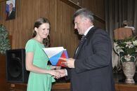 Вручение дипломов выпускникам факультета психологии и социальной работы