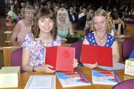 Вручение дипломов выпускникам факультета психологии и социальной работы