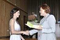 Вручение дипломов выпускникам факультета психологии и социальной работы