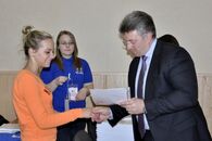 Вручение удостоверений студентам ТвГУ - федеральным общественным наблюдателям ЕГЭ