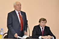 Лекция В.В. Коренькова «Распределенные вычисления и Большие Данные в ОИЯИ»