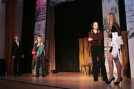 Спектакль «Играем в дружную семью» (театр-студия «Зеркало»)