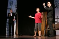 Спектакль «Играем в дружную семью» (театр-студия «Зеркало»)