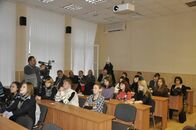 «И мы, признательные внуки, его всем подвигам благим во имя Правды и Науки здесь память вечную гласим»