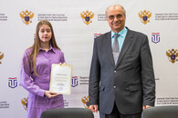 Награждение участников «Школы молодого международника»