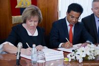 Подписание договора о международном сотрудничестве